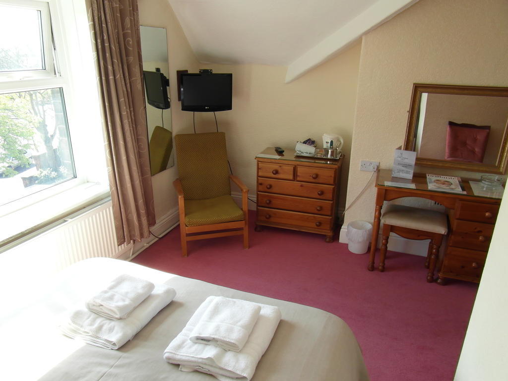 Lisdoonie Hotel Barrow-in-Furness Zimmer foto